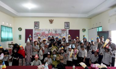 Peduli-Kaum-Difabel-Polres-Probolinggo-Tasyakuran-Hari-Jadi-Polwan-ke-–-76-di-SLB-Kraksaan